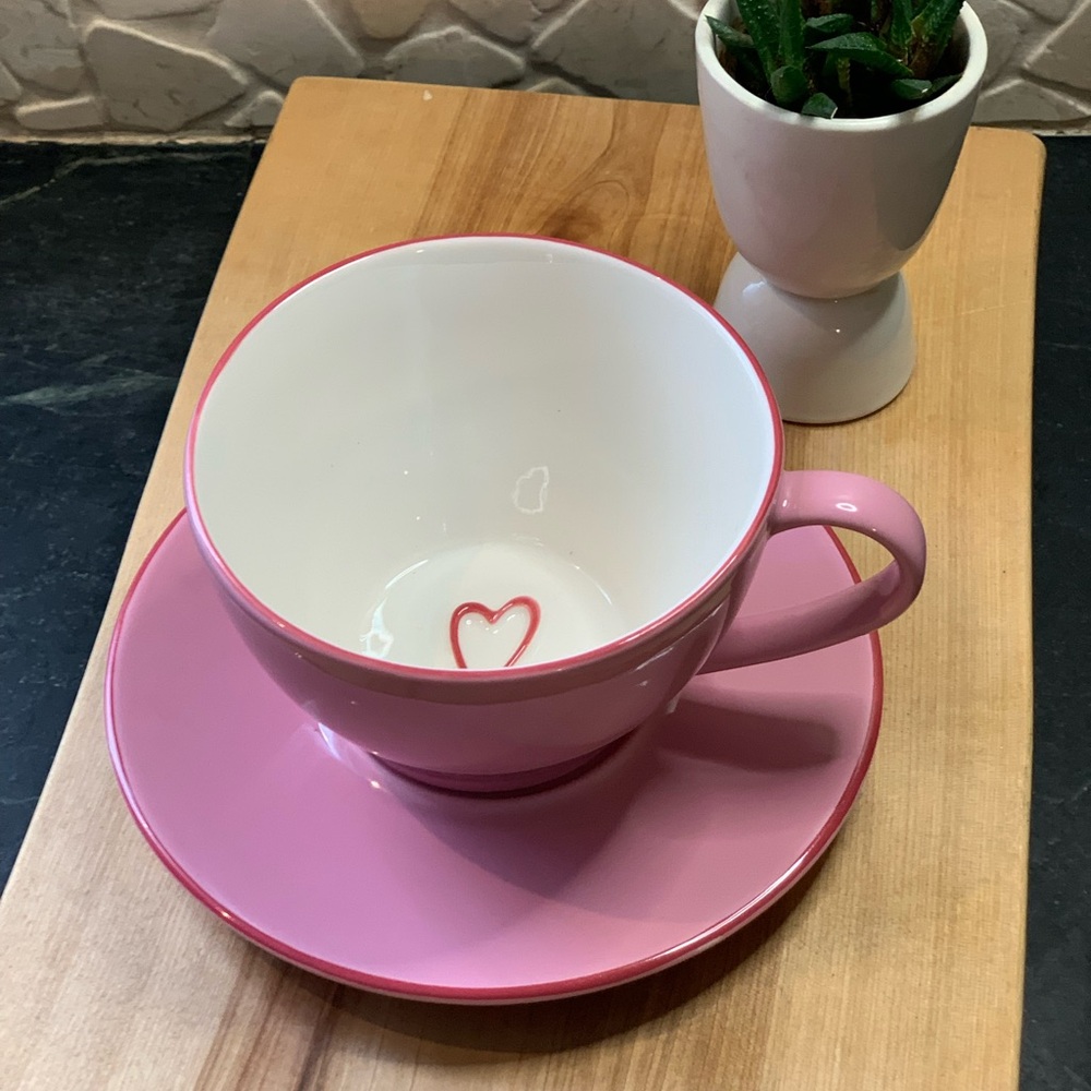 STARBUCKS | Pink and White Heart Cup & Saucer | Valentines  2006